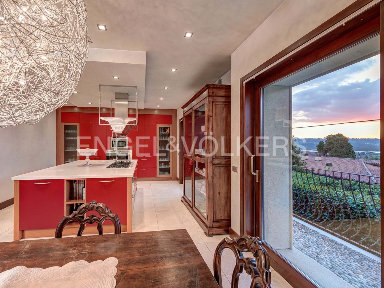 4 bedrooms Villa in Dolzago, Italy No. 126296