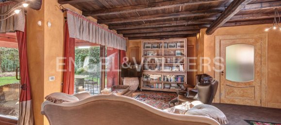 4 bedrooms Villa in Dolzago, Italy No. 126296 31