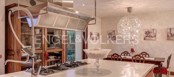 4 bedrooms Villa in Dolzago, Italy No. 126296 17