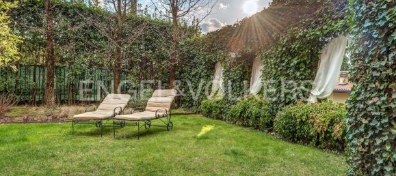 4 bedrooms Villa in Dolzago, Italy No. 126296 6