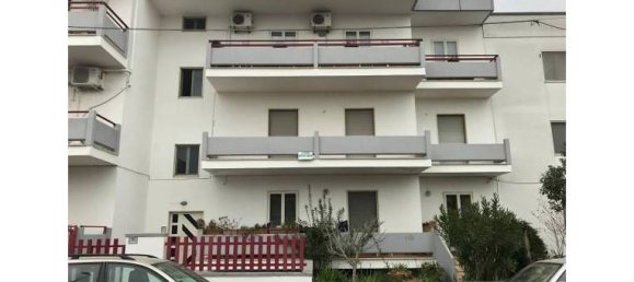 3 Schlafzimmer Wohnung in Tricase, Italy, Nr. 254403 8