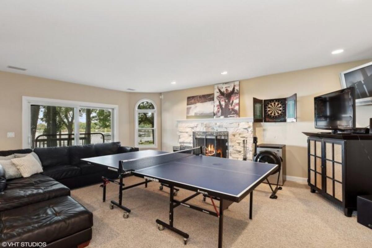 6 bedrooms House in Wauconda, USA No. 403312