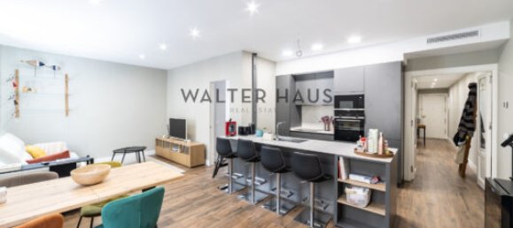 3 bedrooms Apartment in Madrid, Spain No. 137638 2