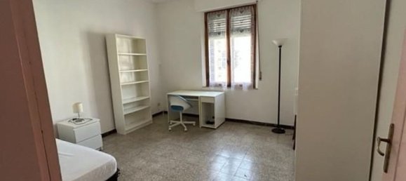 5 rooms Apartment in San Prospero, Italy No. 30922 6
