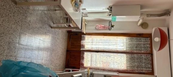 5 rooms Apartment in San Prospero, Italy No. 30922 3