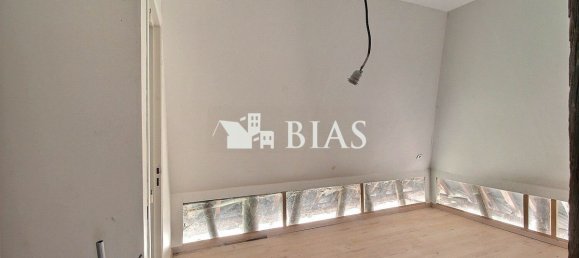 5 bedrooms House in Seine-Maritime, France No. 357369 11