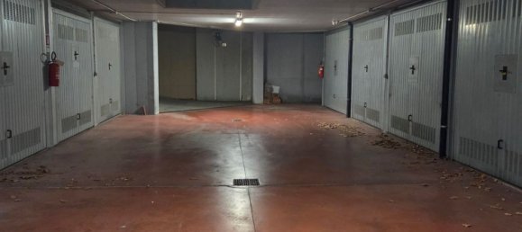 Garage in Collegno, Italy No. 343008 13