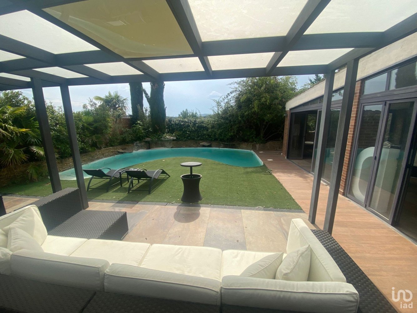 Casa de 5 dormitorios en Las Rozas de Madrid, Spain No. 139764