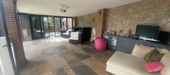 Casa de 5 dormitorios en Las Rozas de Madrid, Spain No. 139764 4