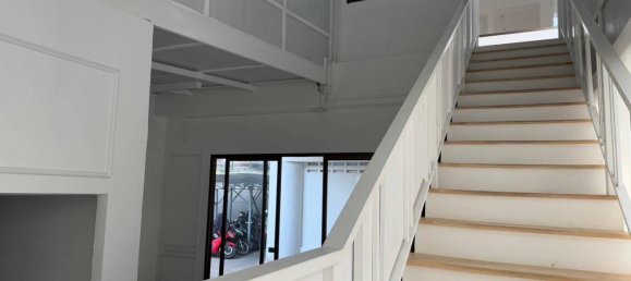 Escritório em Railay Beach, Thailand 223 m² N.º 65634 3