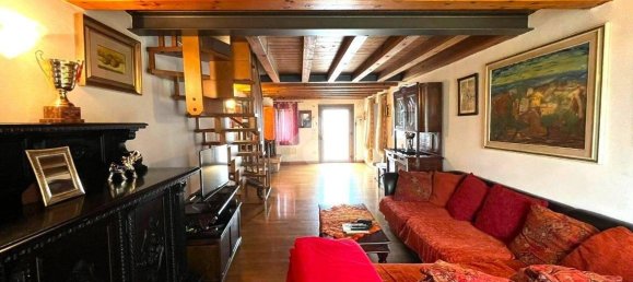 4 bedrooms House in Vidor, Italy No. 299265 13