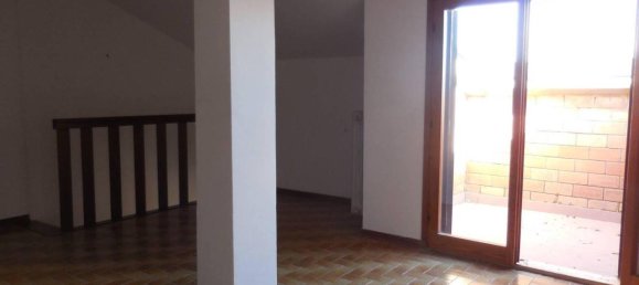 5 rooms Apartment in Siena, Italy No. 158092 13