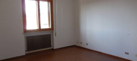 5 rooms Apartment in Siena, Italy No. 158092 9