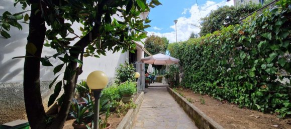 4 rooms House in Bagni di Lucca, Italy No. 261573 2