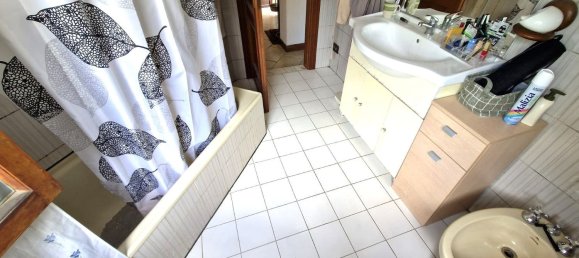 4 rooms House in Bagni di Lucca, Italy No. 261573 27