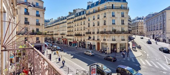1 bedroom Apartment in Paris, France No. 325276 5