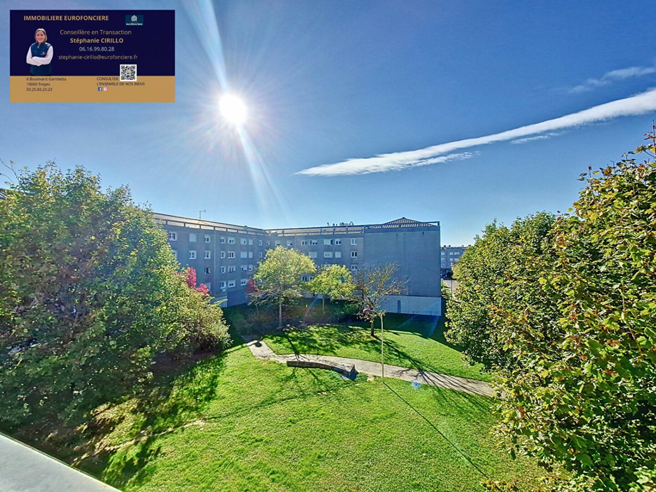 2 bedrooms Apartment in La Chapelle-Saint-Luc, France No. 50323