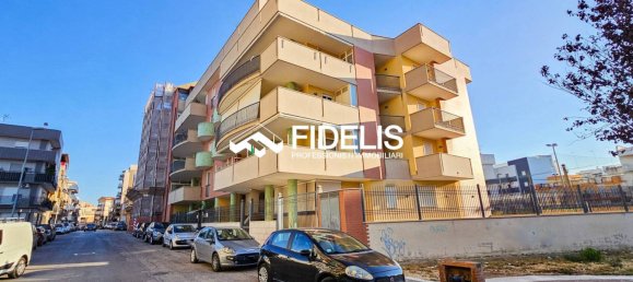 2 bedrooms Apartment in Andria, Italy No. 346962 2