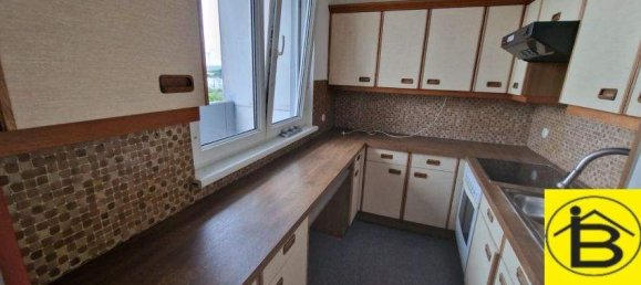 Квартира с 2 комнатами в Занкт Пёльтен, Австрия № 37400 2