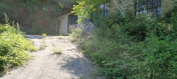 Gebäude in Cagli, Italy 1000m², Nr. 374535 33