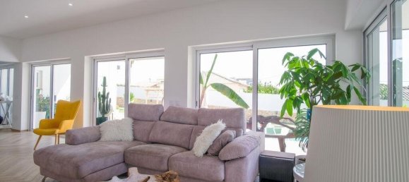 4 Schlafzimmer Villa in Mexilhoeira Grande, Portugal, Nr. 284747 10