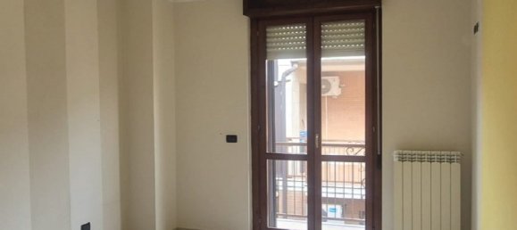 5-salle Appartement à San Severo, Italy No. 28125 10