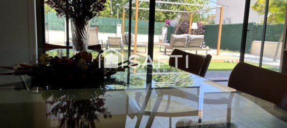 Villa de 10 dormitorios en Cubelles, Spain No. 165593 13