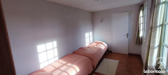 5 bedrooms House in Saulchoy, France No. 240990 10