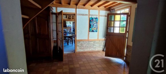 5 bedrooms House in Saulchoy, France No. 240990 6