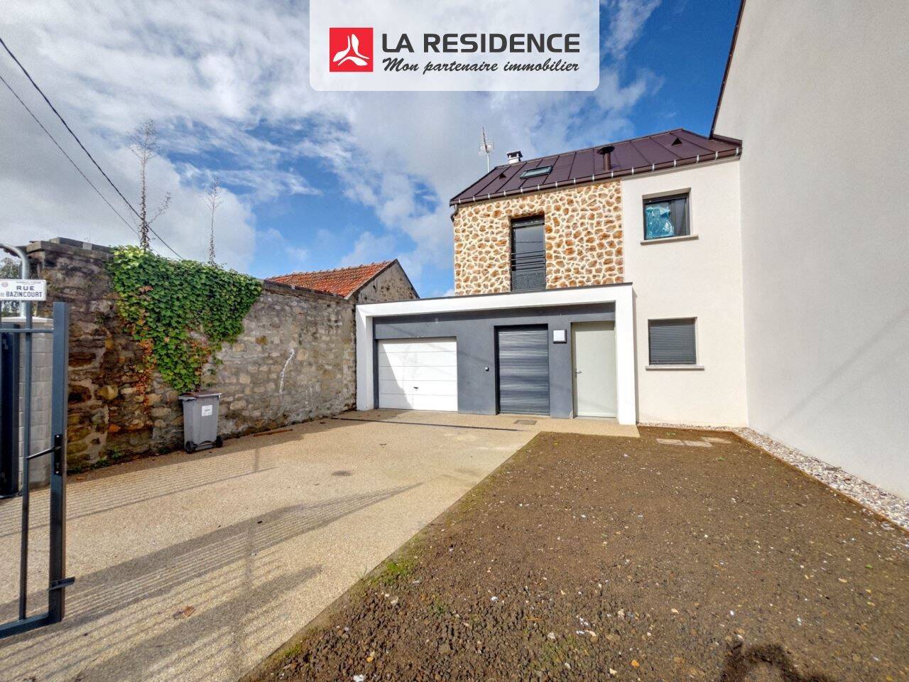 3 bedrooms Villa in Verneuil-sur-Seine, France No. 178818
