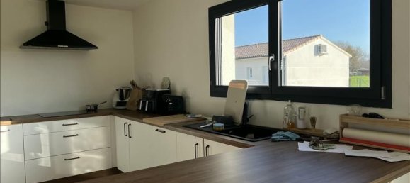 3 bedrooms House in Bergerac, France No. 294014 8