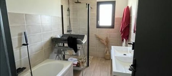 3 bedrooms House in Bergerac, France No. 294014 4