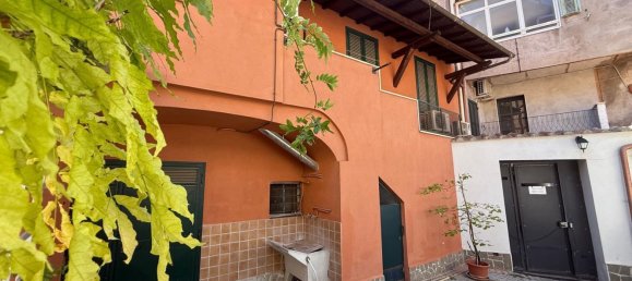 3 rooms Apartment in Albano Laziale, Italy No. 280007 5