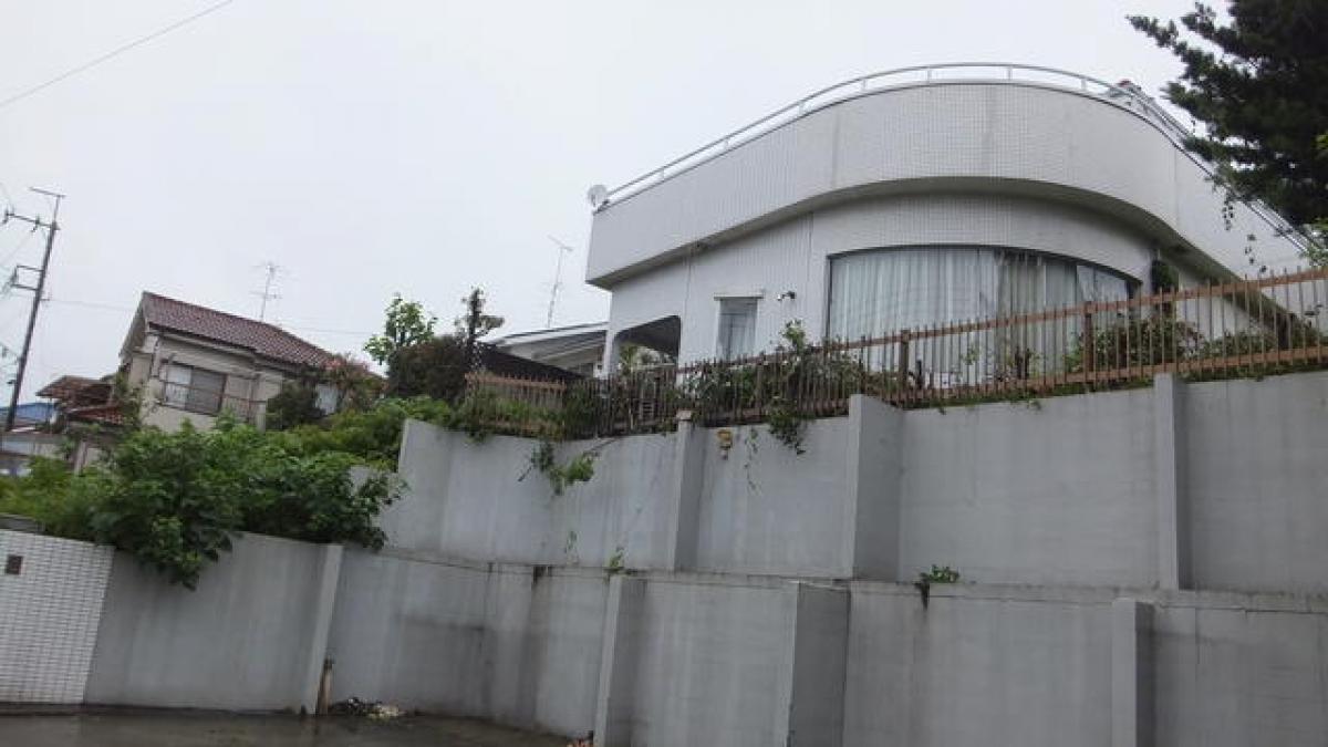 Casa de 8 dormitorios en Saitama, Japan No. 707