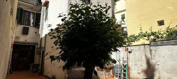 5 rooms Apartment in Florence, Italy No. 268002 12