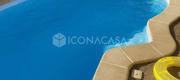 5 Schlafzimmer Villa in Garlasco, Italy, Nr. 365647 24