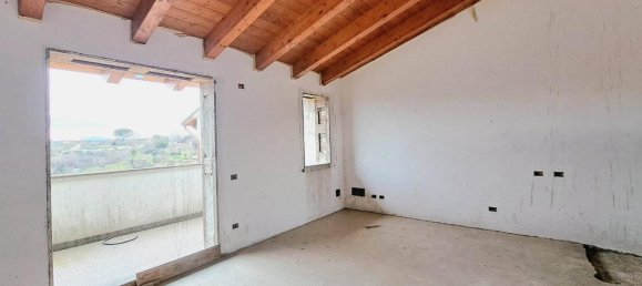 Studio in Canale Monterano, Italy No. 113428 3