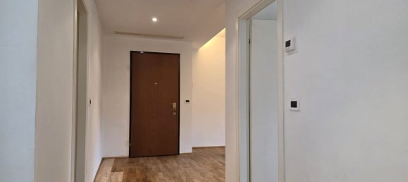 3 rooms Apartment in Udine, Italy No. 297198 5