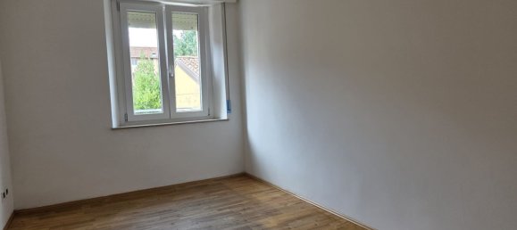 3 rooms Apartment in Udine, Italy No. 297198 11