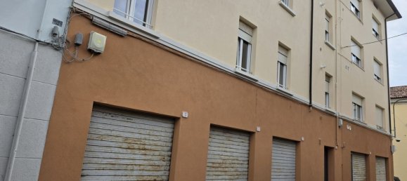 3 rooms Apartment in Udine, Italy No. 297198 3