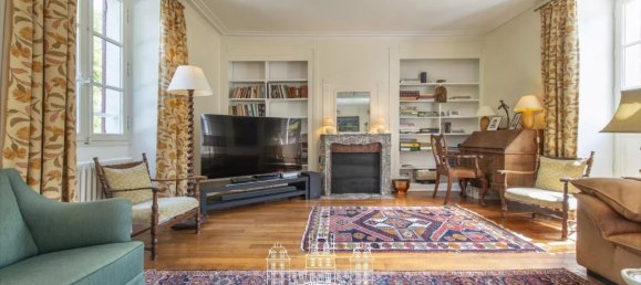 Villa de 5 dormitorios en Fontainebleau, France No. 298089 12