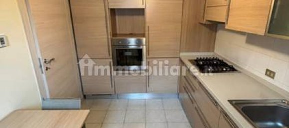 2 Schlafzimmer Wohnung in Parabiago, Italy, Nr. 16585 5