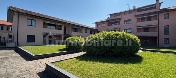 2 Schlafzimmer Wohnung in Parabiago, Italy, Nr. 16585 21