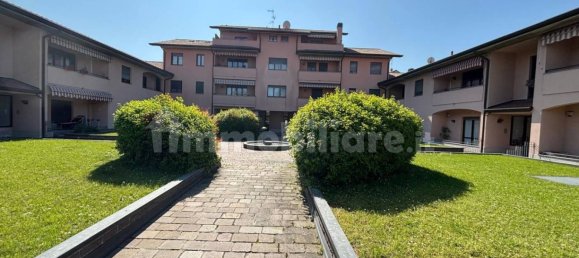 2 Schlafzimmer Wohnung in Parabiago, Italy, Nr. 16585 18