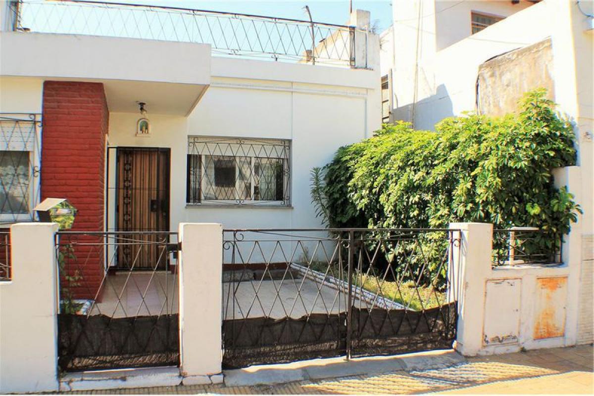 3 bedrooms House in Buenos Aires, Argentina No. 81696