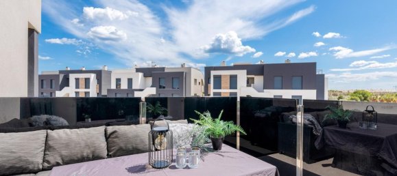 Apartamento de 2 dormitorios en Alicante, Spain No. 12819 10