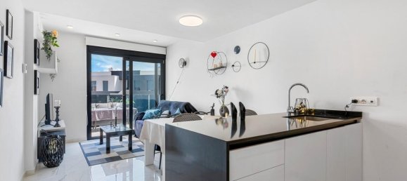 Apartamento de 2 dormitorios en Alicante, Spain No. 12819 5