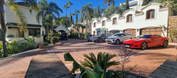 16 bedrooms Villa in El Paraiso, Spain No. 184555 37