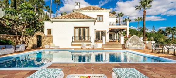 16 bedrooms Villa in El Paraiso, Spain No. 184555 11