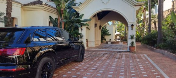 16 bedrooms Villa in El Paraiso, Spain No. 184555 36